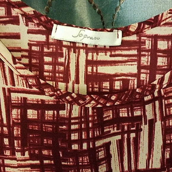 💥3 for $20💥Soprano crop top - Picture 2 of 3